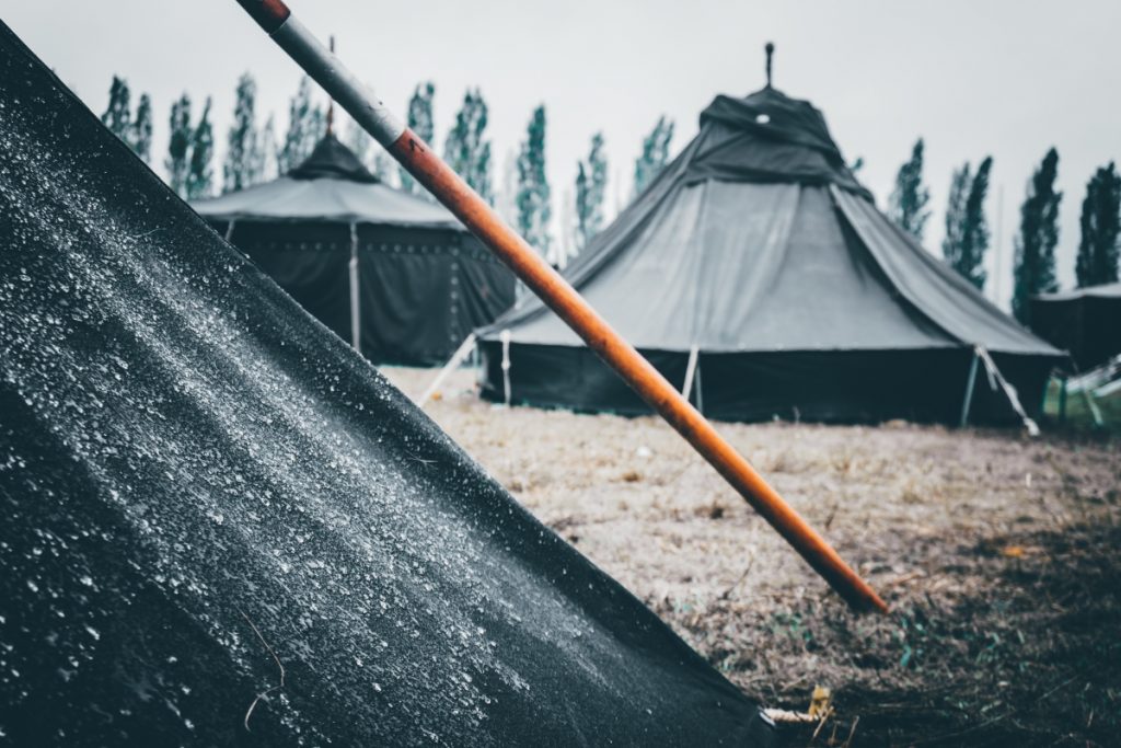 Zelte an der Akademie Mont Cenis, einem alten Zechengelände